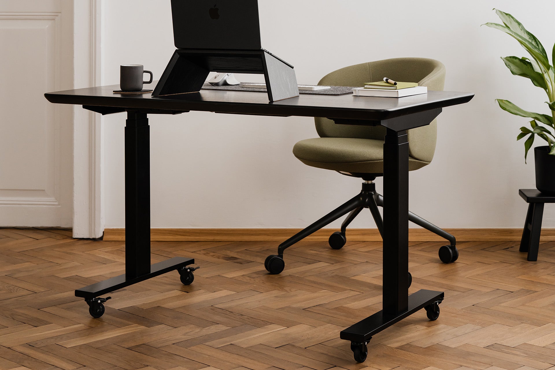 oakywood standing desk on metal desk casters | -